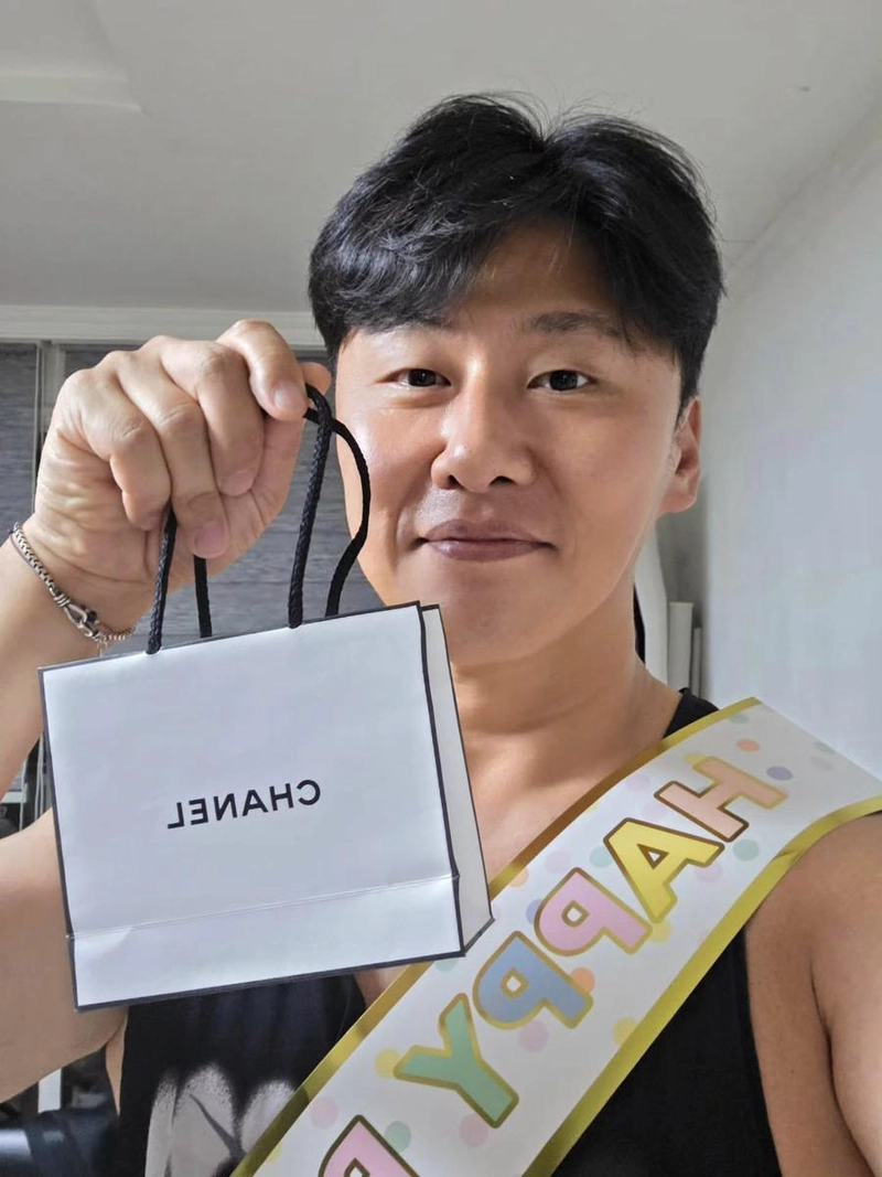 “쑥스러운 생일이 남긴 여운”…오대환, 고마움 담긴 미소→행복 가득 인증 / 배우 오대환 인스타그램