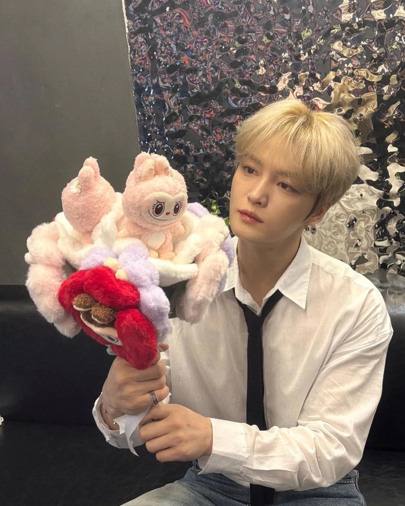 “모두가 행복해지는 마법”…김재중, 여름밤 순수함→잔잔한 따스함 / 가수, 배우 김재중 인스타그램
