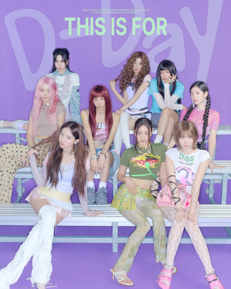 “10주년에도 멈추지 않는다”…트와이스, ‘THIS IS FOR’로 월드투어→에너지 폭발 예고 / JYP엔터테인먼트