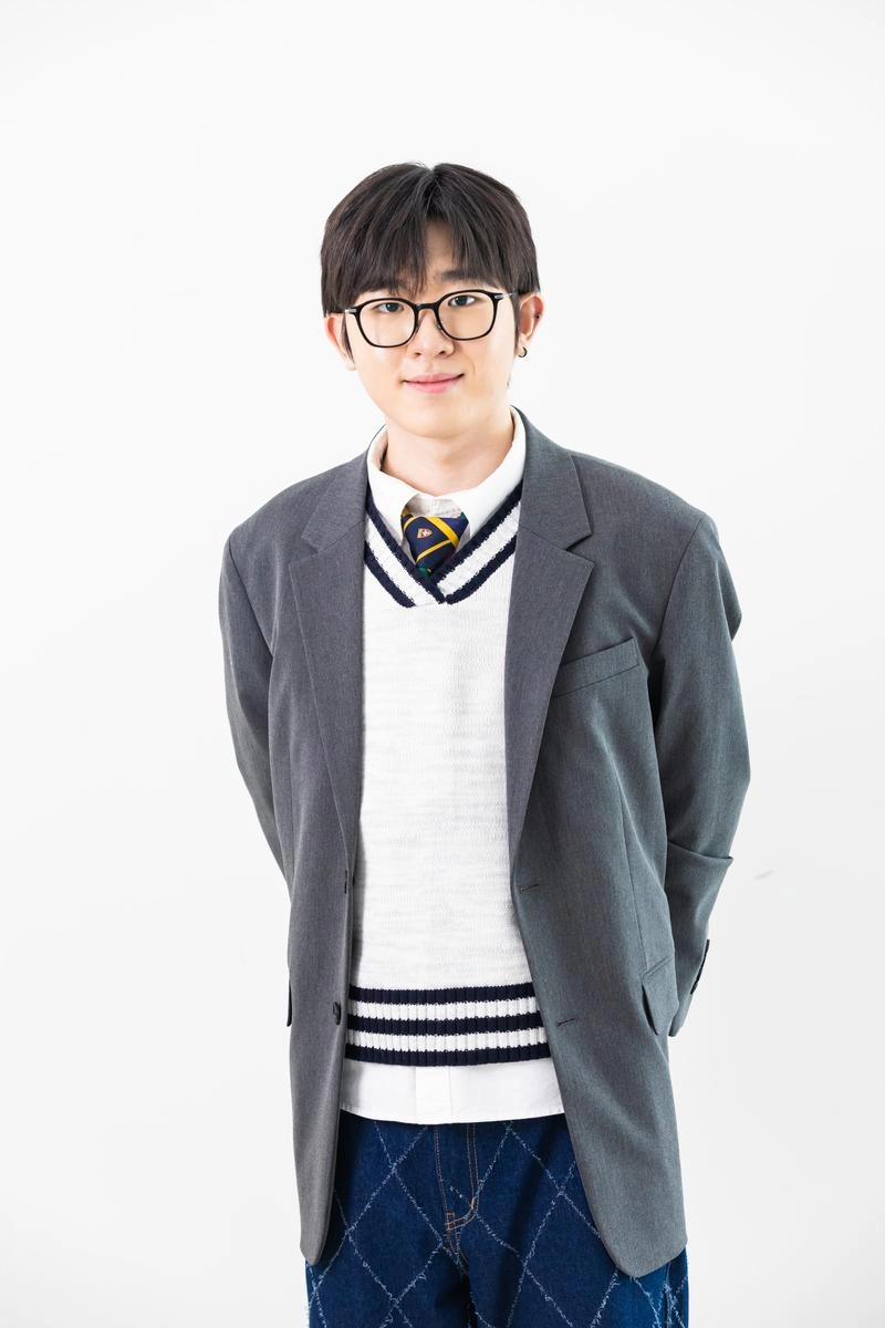 “소년미 가득한 재해석”…이준, ‘샴푸의 요정’ 리메이크로 새 감성→음원 기대감 집중