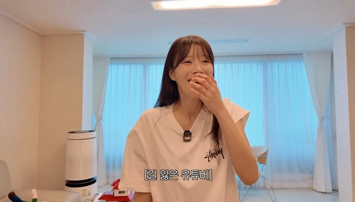 “허당미 만개한 일상”…이미주, ‘그냥 이미주’서 집 최초 공개→진짜 모습 통했다 / 오오티비