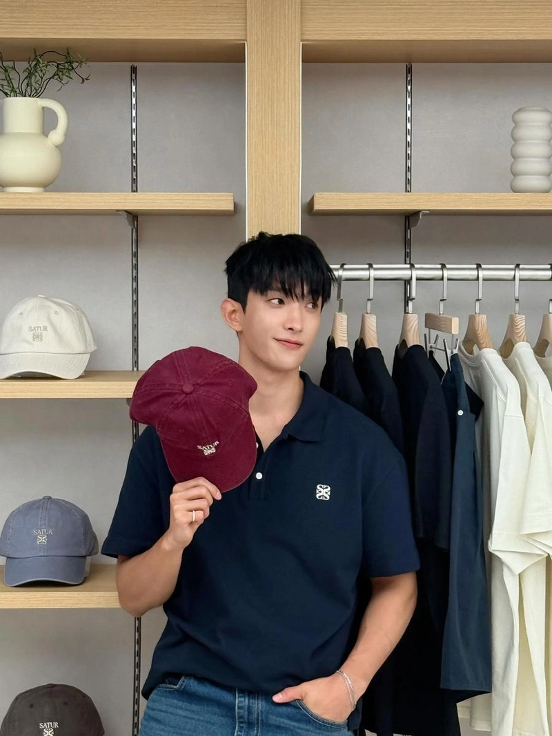 “세터의 여름 기분”…도겸, 포근한 미소→감각적 변신 / 그룹 세븐틴 도겸 인스타그램