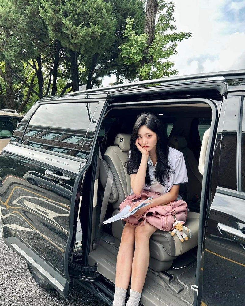 “속이 위태로운 혜영이었다”…남규희, 여름 촬영장→차 안의 고요한 응시 / 배우 남규희 인스타그램