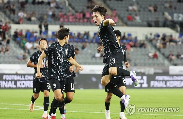 “강상윤 오른발 데뷔골”…홍명보호, 홍콩전 전반 1-0 리드 / 연합뉴스