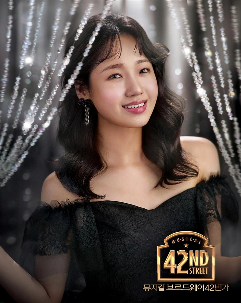 “최유정, 탭댄스의 진수였다”…‘브로드웨이 42번가’ 첫 무대→신예 스타로 우뚝 / CJ ENM, 주식회사샘컴퍼니