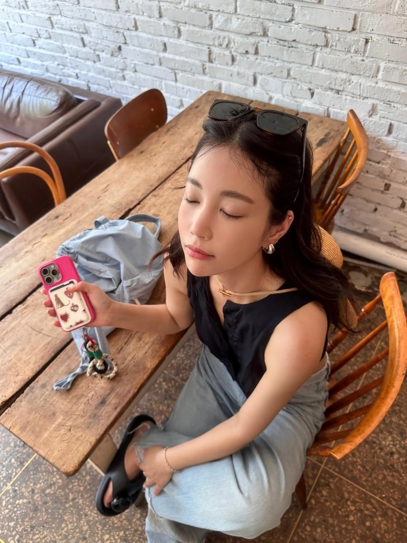 “많이 더운 여름 어느날들”…기은세, 무더위 속 고요→여름 오후의 휴식 / 배우 기은세 인스타그램