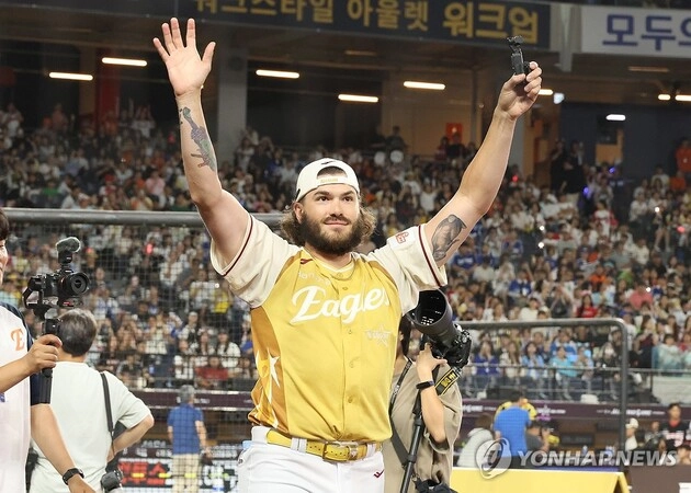 “34도 무더위 속 만원 관중”…프로야구 올스타전 4년 연속 매진 / 연합뉴스