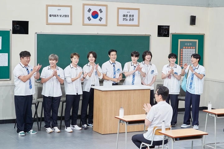 “시원·슈퍼주니어, 20년 팀워크 비결”…‘아는 형님’서 리더 이특 향한 진심→폭로 쏟아진다