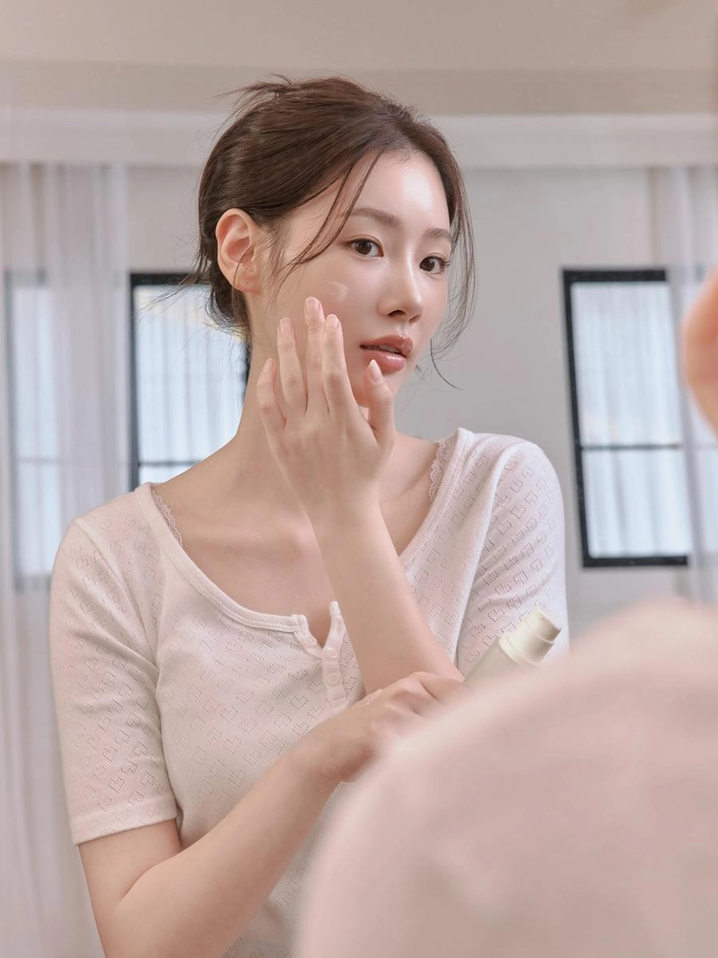“진심으로 감사합니다”…이유정, 긴장과 설렘 공존→시올리 런칭 전율 / 환승연애3 출연자 모델 이유정 인스타그램