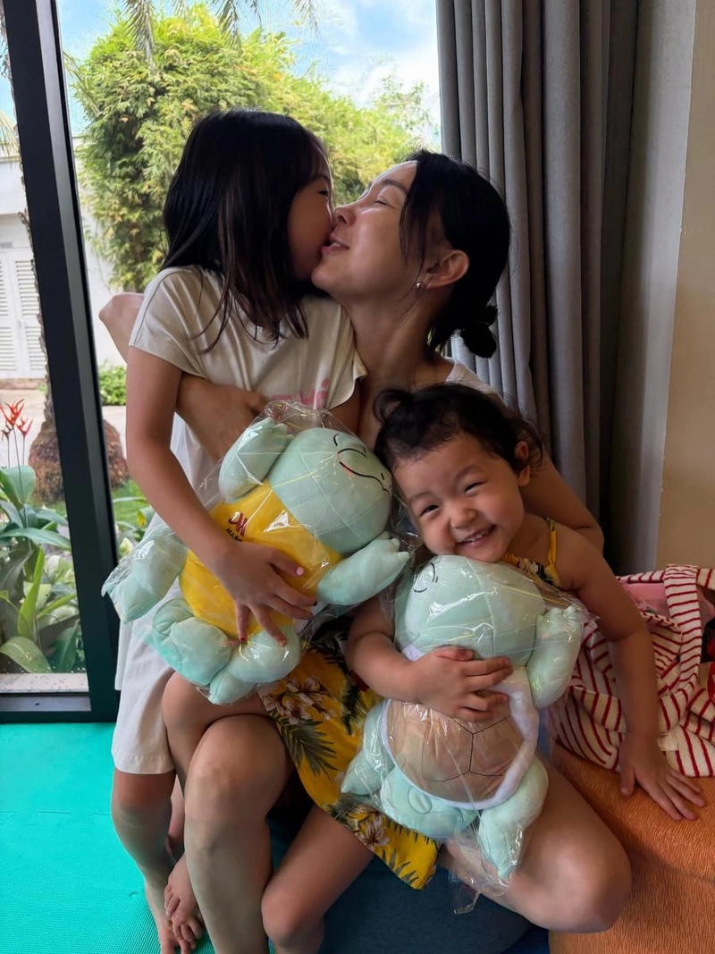 “제일 소중한 시간들”…이지혜, 휴식 가득 여름→아이들과 애틋한 포옹 / 가수, 배우 이지혜 인스타그램