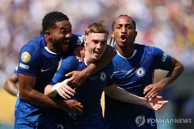 “파머 2골 1도움 맹활약”…첼시, PSG 3-0 완파 클럽 월드컵 정상 / 연합뉴스