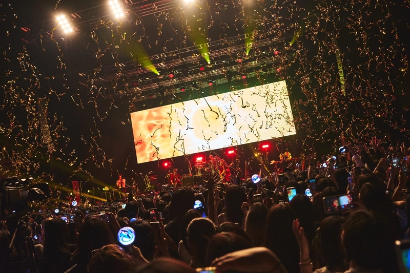 “엑스디너리 히어로즈, 록으로 달군 타이베이 밤”…'Beautiful Mind' 월드투어→시카고 무대 기대 / JYP엔터테인먼트