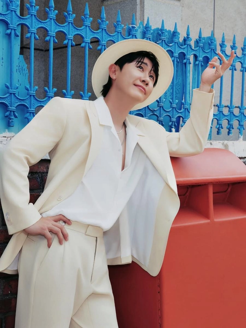 영탁/오피셜