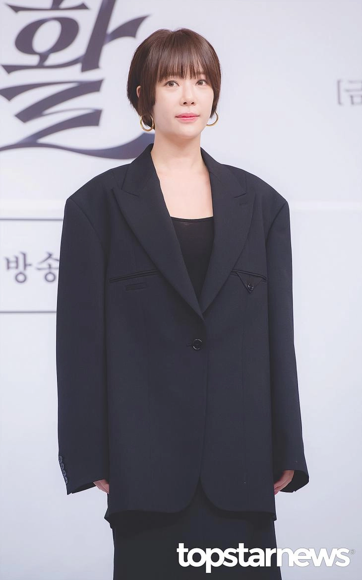 황정음 / 톱스타뉴스 HD포토뱅크