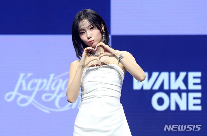“건강 회복에 집중”…케플러 서영은, 활동 중단→컴백·투어 불참