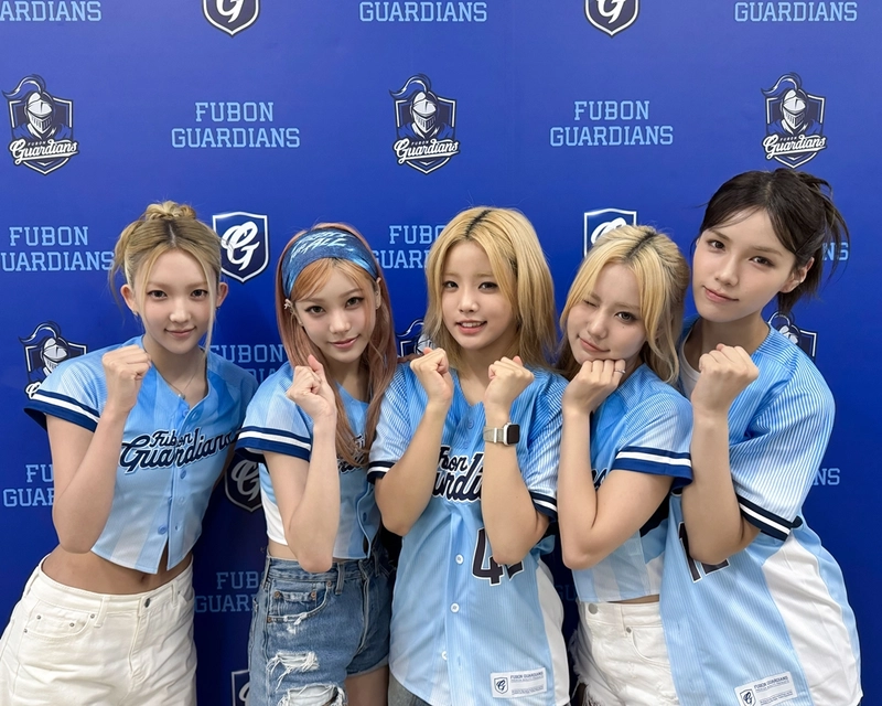 “승리 요정 등극”…영파씨, ‘S20 TAIWAN’부터 프로야구 시구→대만 뒤흔든 무대 / 알비더블유·DSP미디어·비츠엔터테인먼트,FubonGuardians
