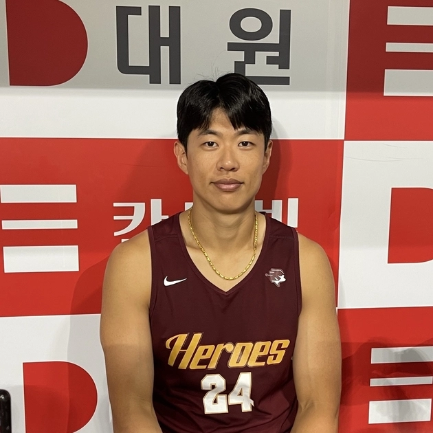 “후반기 반등 다짐”…송성문, 키움 변혁 속 팀 결속 강조 / 연합뉴스