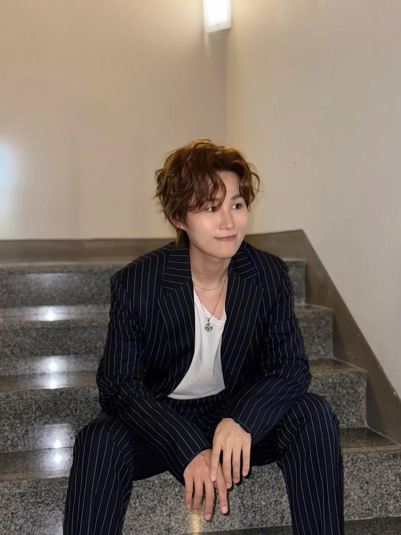 김희재/오피셜