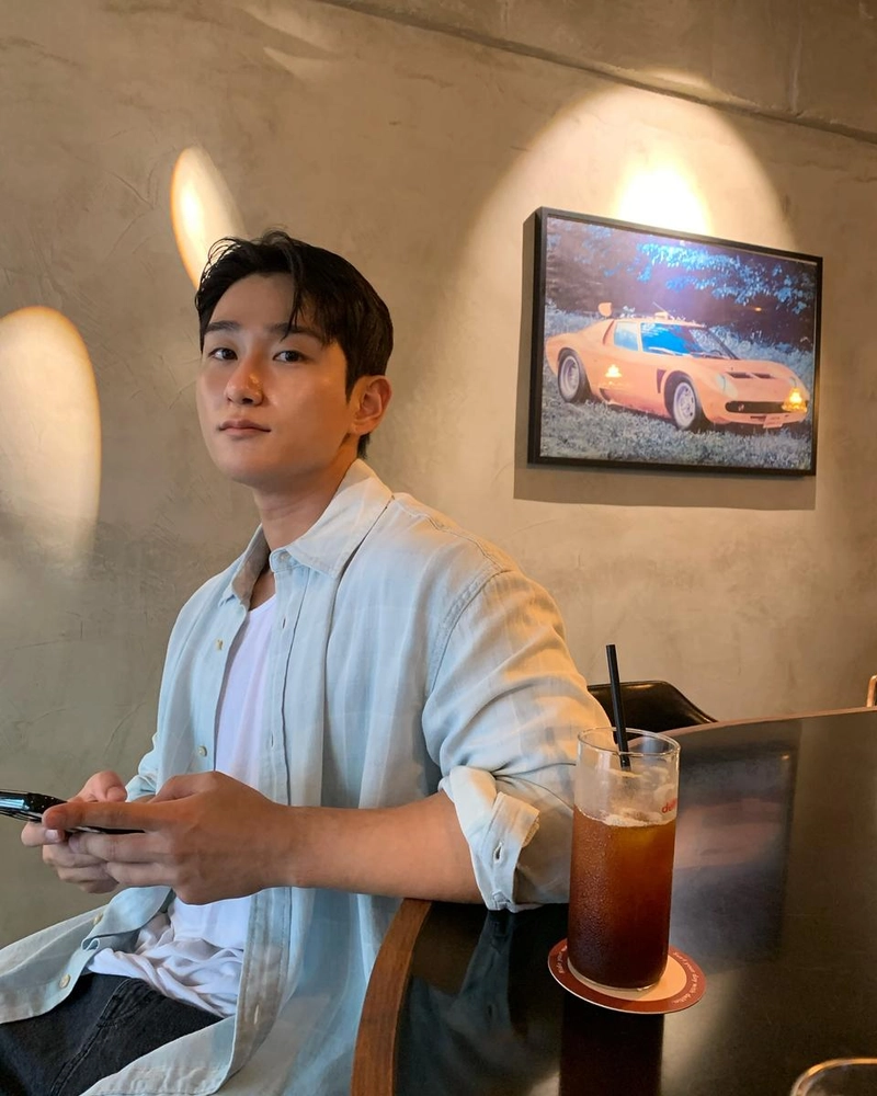 “비가 왔다.멈…다시 왔”…서동진, 잔잔한 오후→여름 고요를 담다 / 환승연애3 출연자 식품 제조 회사 CEO 서동진 인스타그램
