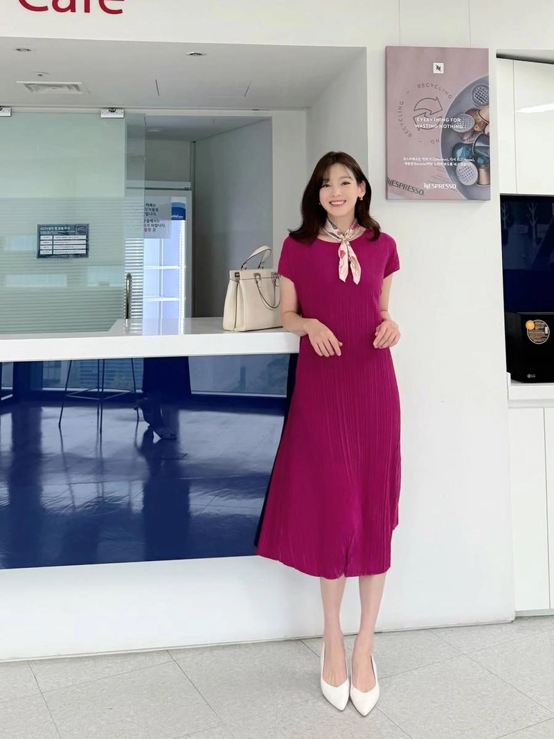 “망설임 없는 선택”…정가은, 여름의 빛→플리츠 원피스 자태 / 배우 정가은 인스타그램