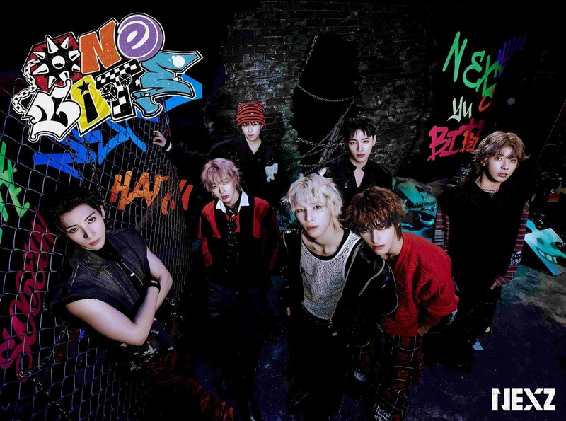 “NEXZ, 부도칸 무대서 에너지를 터뜨린다”…‘One Bite’로 일본을 사로잡다 / JYP엔터테인먼트,Sony Music Labels Inc.