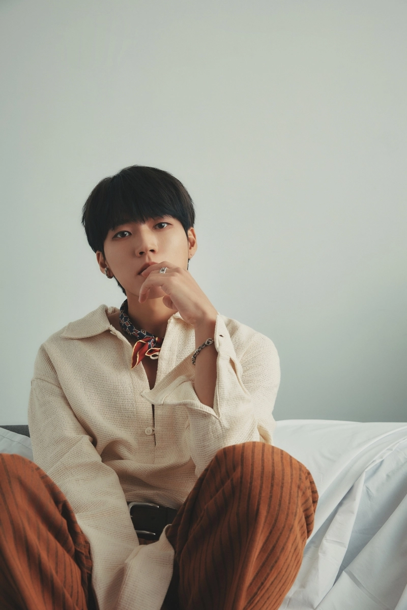 “남우현·인피니트, ‘Tree Ring’ 포토로 청초함 완성→컴백 기대감 상승” / 빌리언스