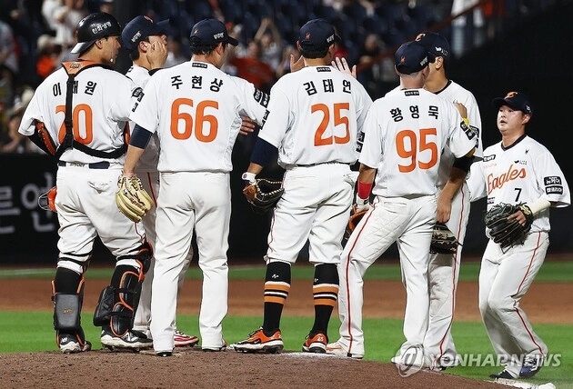 “시청률 3.44% 돌파”…한화 이글스, KBO리그 전반기 TV 시청률 톱10 점령 / 연합뉴스