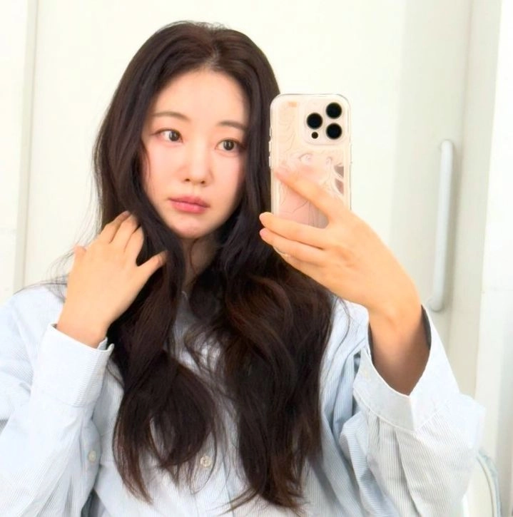 “여신 아우라 그대로”…김사랑, 미스코리아 진 시절 미모→SNS서 다시 빛났다