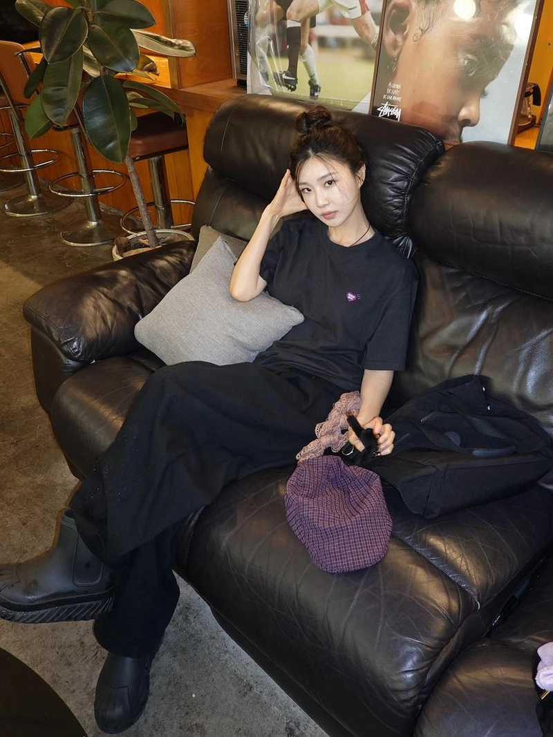 “예슬이가 반지 맞춰줌”…이유나, 여름밤의 소소한 행복→포근한 무드 / 걸그룹 브브걸 이유나 인스타그램
