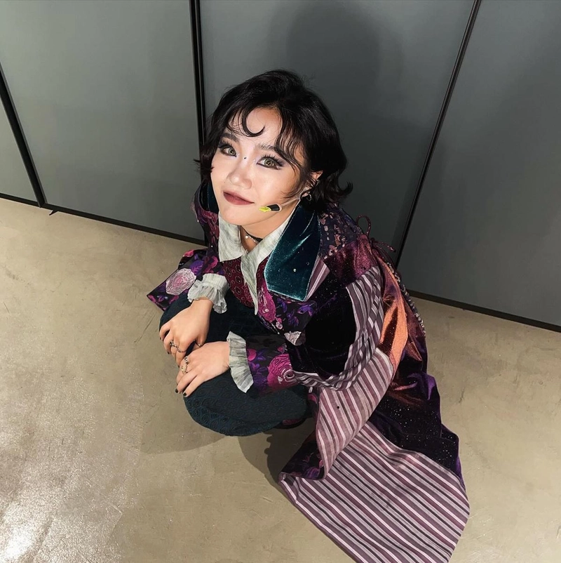 “시들었니 그럼 마하고니로”…홍나현, 환상적 변신→이색 무드 가득 / 배우 홍나현 인스타그램