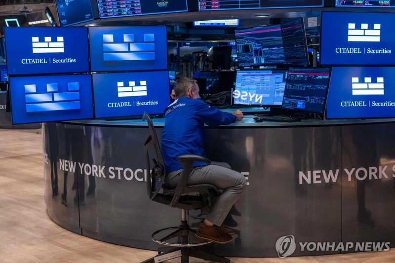 뉴욕증시, 은행 실적 호조·PPI 둔화에 상승 출발…다우지수 140포인트↑