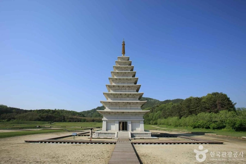 사진 출처 = 포토코리아(한국관광공사) 미륵사지