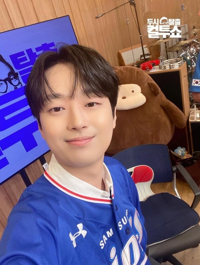 '꽉 찬 야구 사랑으로 맹활약 스페셜 DJ' 이찬원, '컬투쇼' 야구 특집서 수려한 멘트로 매력 대방출