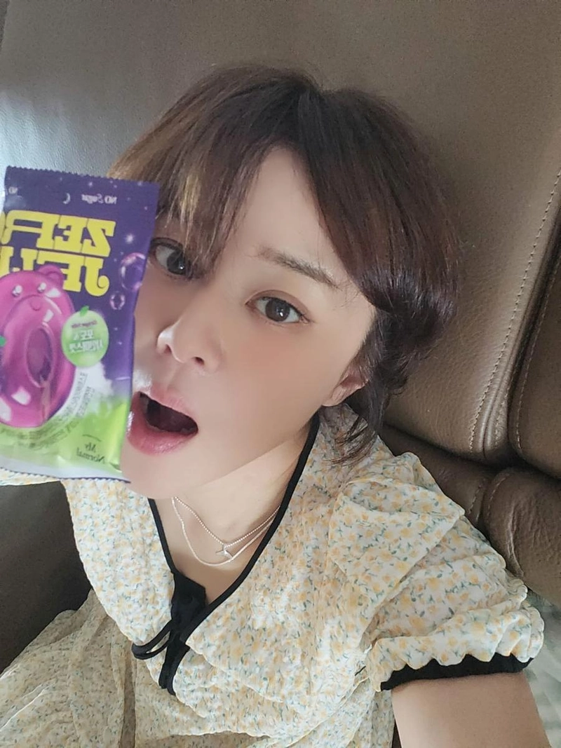 “엄마 품에서 달콤한 휴식”…최강희, 여름 오후→소소한 힐링 인증 / 배우 최강희 인스타그램