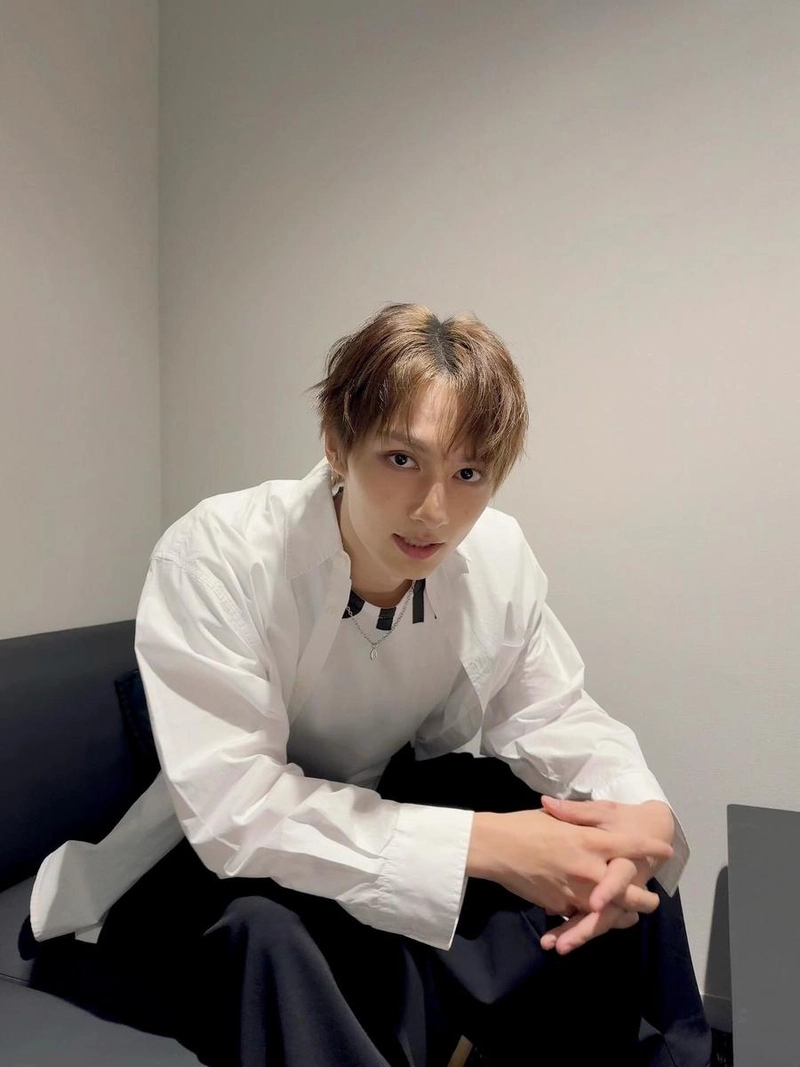 “다음에 봐요”…세븐틴 준, 밤공기 가른 이별→여운 남긴 미소 / 그룹 세븐틴 준 인스타그램