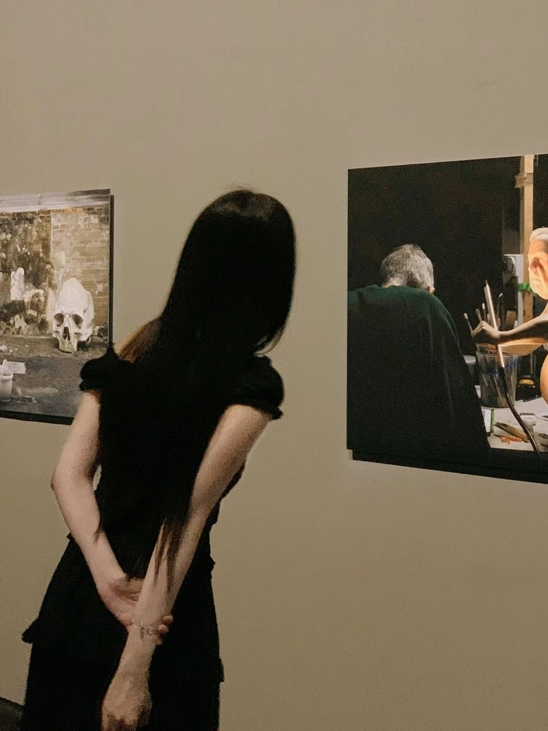 “청순열매 가득, 새로운 여름”…임시연, 갤러리 조용함 속→여운 깊은 시선 / 커플팰리스2 출연자 임시연 인스타그램