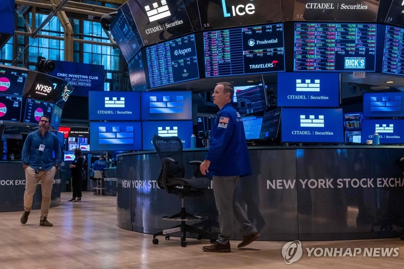 S&P500 장중 또 사상 최고…나스닥 0.37%↑, 다우는 약보합