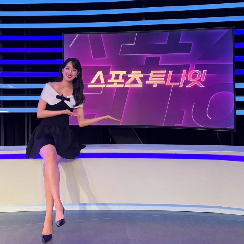 “행복한 시간이었다”…주시은, 여름밤 이별→스튜디오 속 미소 품다 / 아나운서 주시은 인스타그램
