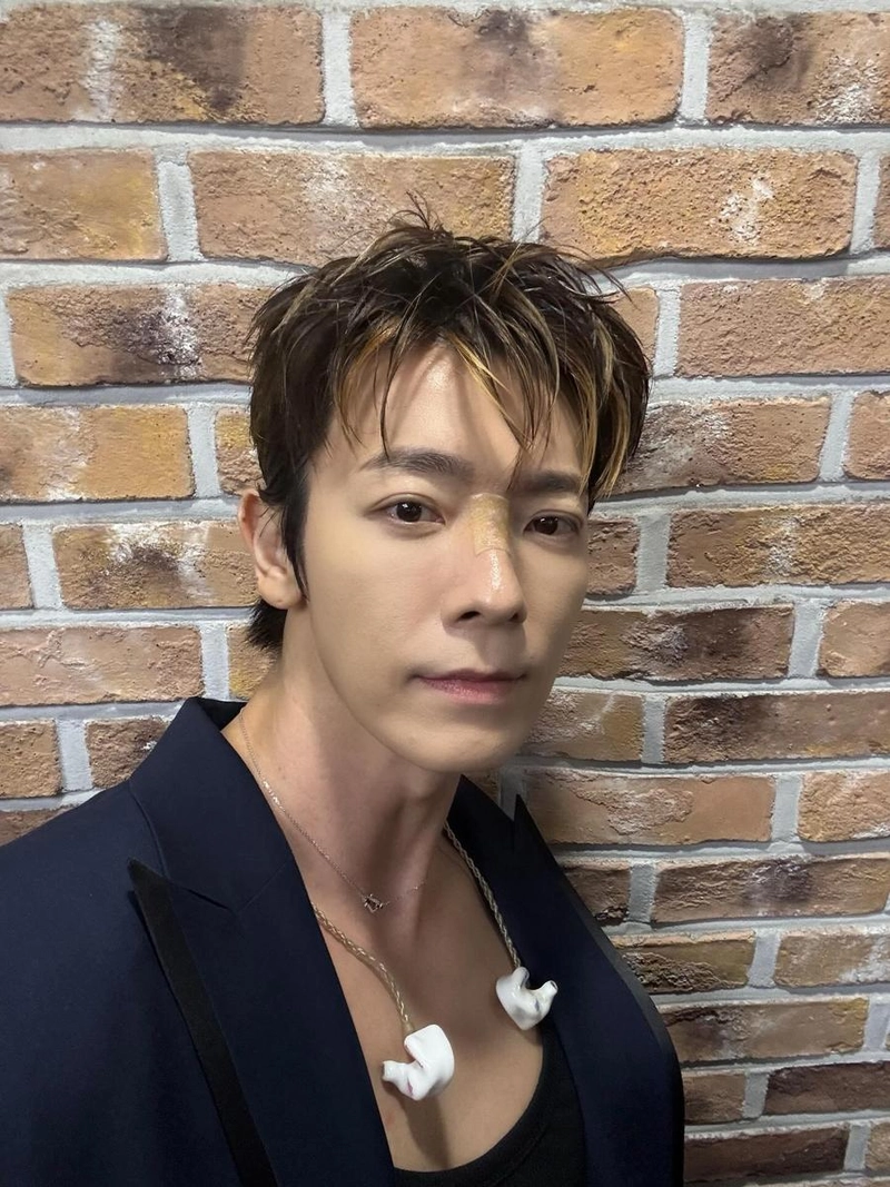 “꿈꾸는 사람 되고 싶다”…동해, 20주년 여운→감성적 성숙 / 그룹 슈퍼주니어 동해 인스타그램