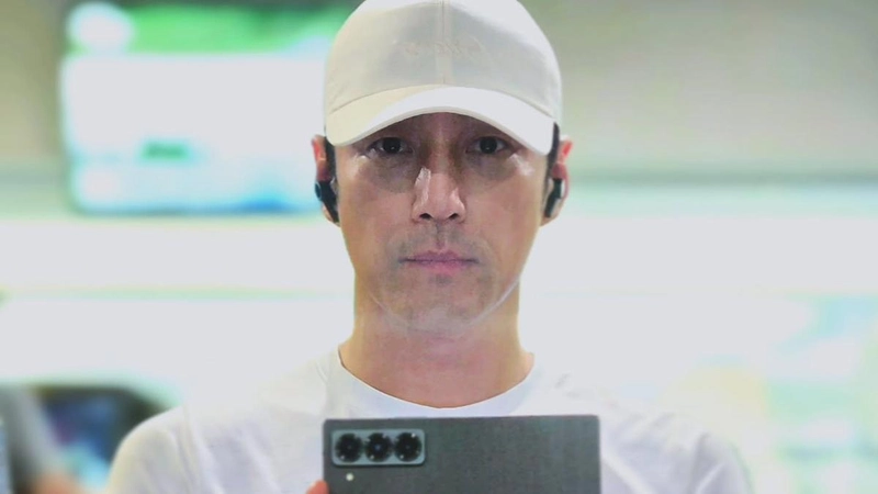 “고요한 오후 빛 속에서”…지진희, 운동의 순간→차분한 셀카로 눈길 / 배우 지진희 인스타그램