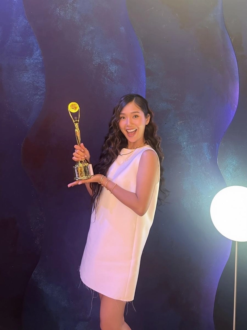 “데뷔 10년 만의 값진 상”…오마이걸 미미, ‘기안이쎄오’ 신인 여자 예능인상→앞으로 성장 다짐 / 알비더블유,WM엔터테인먼트
