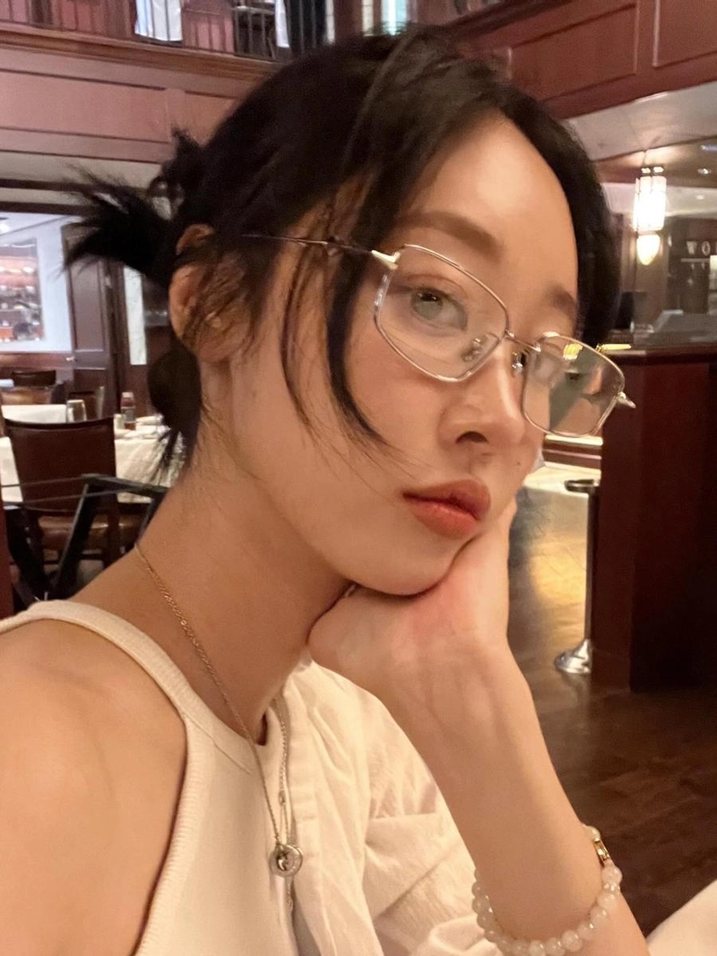 “옴뇸뇸”…이채원, 잔잔한 여름 저녁→고요하게 번지는 반전 / 배우 이채원 인스타그램