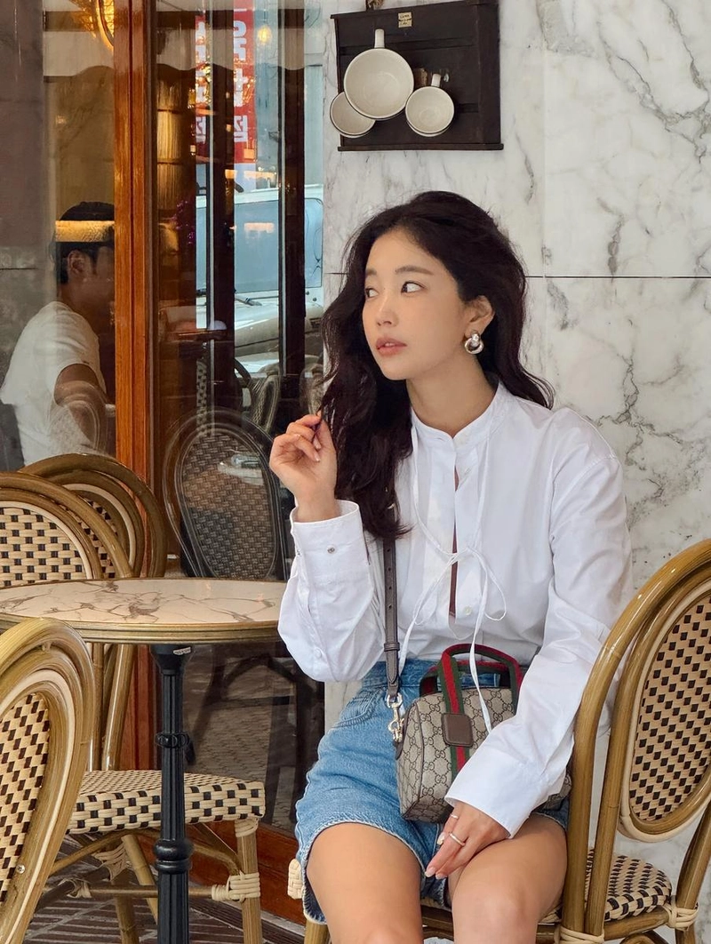 “안녕”…기은세, 환한 시선 속 여름 오후→감성 자락 / 배우 기은세 인스타그램