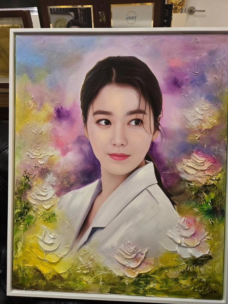 “차분함 속 피어오른 여운”…이소연, 그림같은 얼굴→몽환적 존재감 / 배우 이소연 인스타그램
