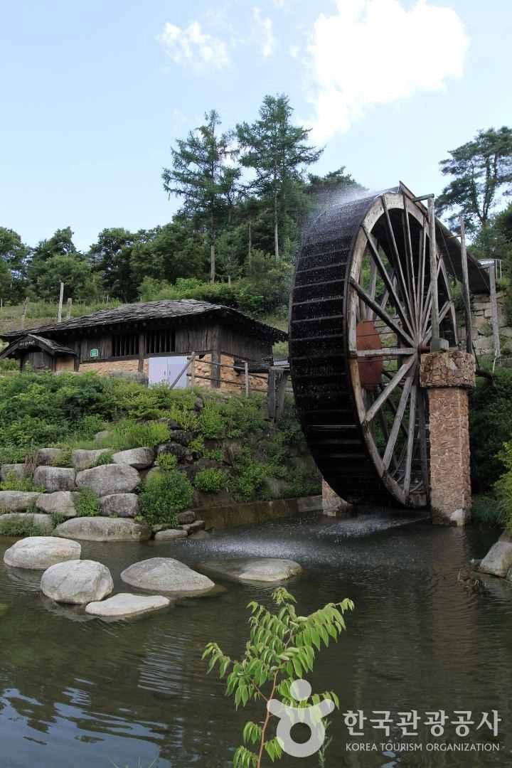 사진 출처 = 포토코리아(한국관광공사) 용추계곡