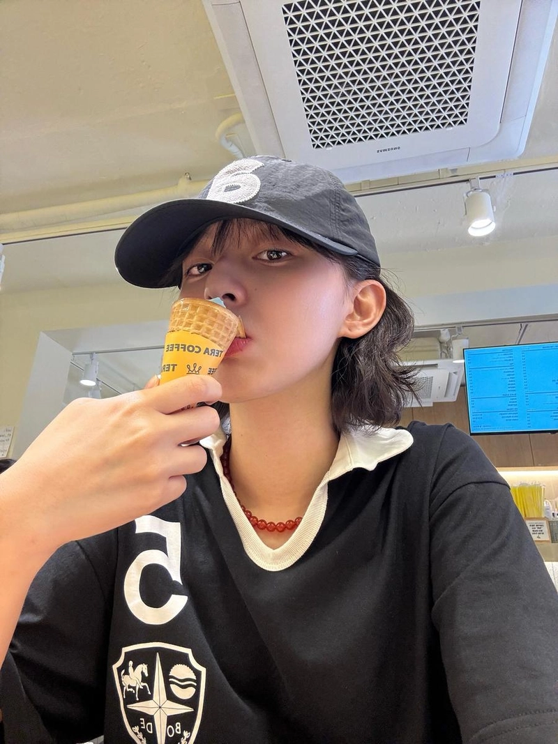 “달리기 조은 계절”…박지후, 여름의 여유→아이스크림 셀카 / 배우 박지후 인스타그램