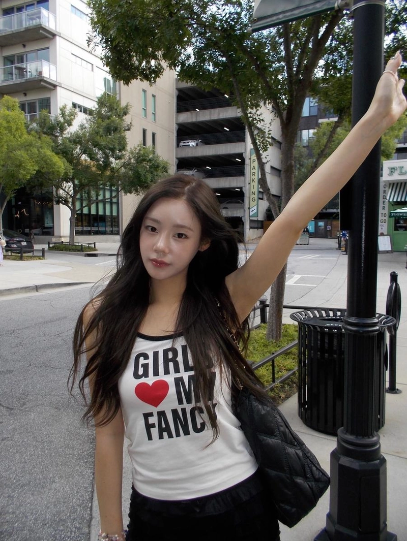 “Atlanta vibe maybe”…김민설, 햇살 속 자유로움→도심 여름 감성 충전 / 솔로지옥4 출연자 배우 김민설 인스타그램