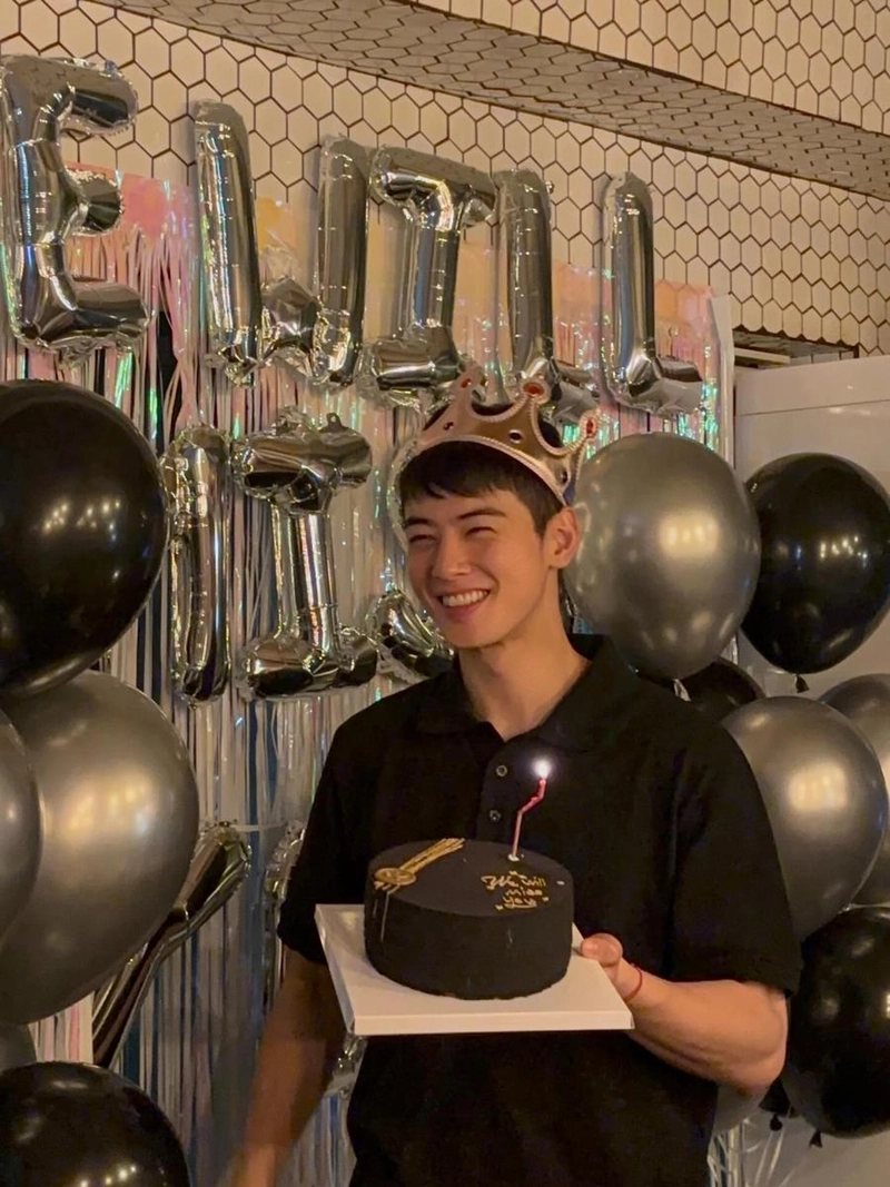 “요즘”…차은우, 생일 파티 현장→웃음 속 빛난 여름밤 / 그룹 아스트로 차은우 인스타그램
