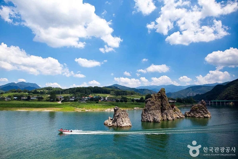 사진 출처 = 포토코리아(한국관광공사) 도담삼봉