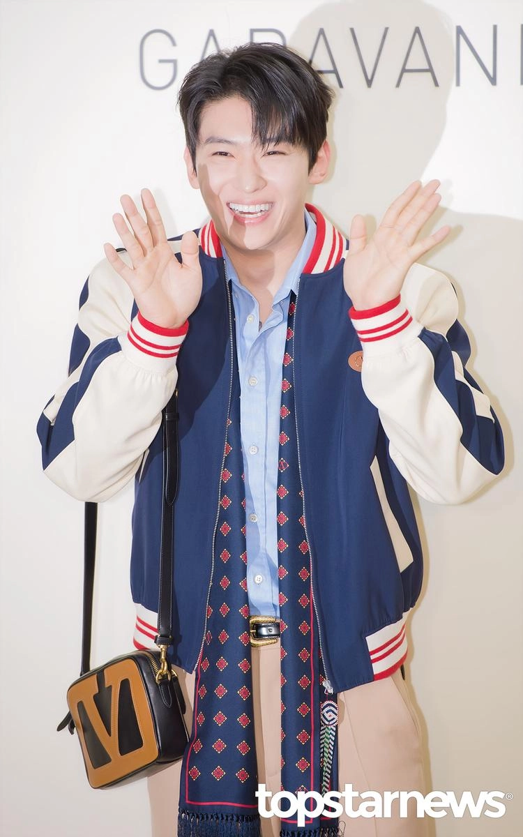 덱스 / 서울, 최규석 기자
